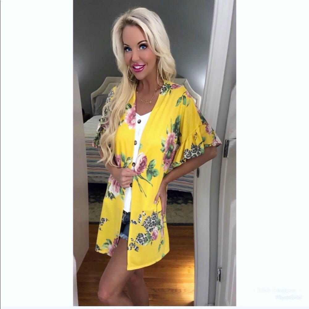 🛍LAST 1! Floral/Animal Print Ruffle Kimono! - Picture 4 of 5